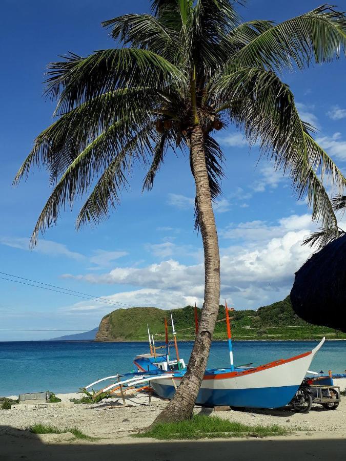 Blue Lagoon Inn And Restaurant, Pagudpud Mabubua Bagian luar foto