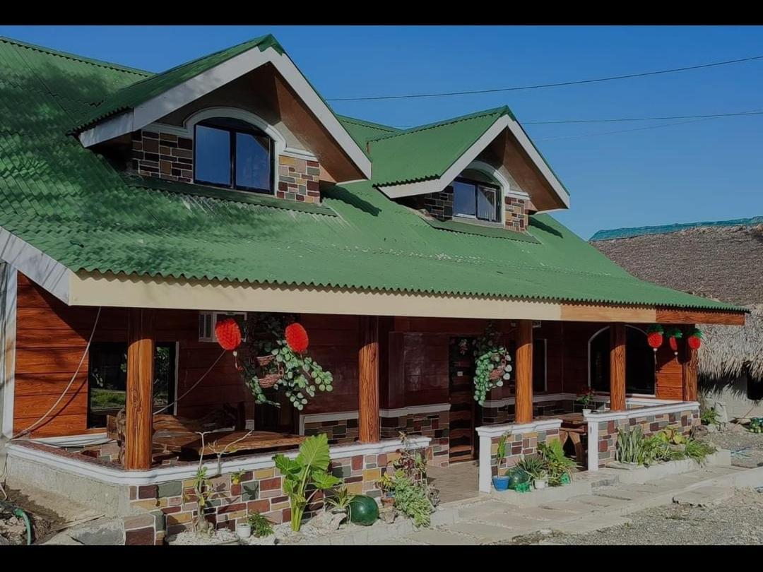 Blue Lagoon Inn And Restaurant, Pagudpud Mabubua Bagian luar foto